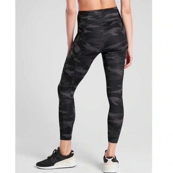 Athleta Camo Ultimate 7/8 Tights - Picture 2 of 7